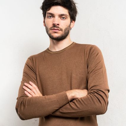 MAGLIONE JONES CAMMELLO/NERO